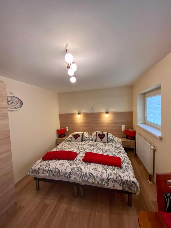 Bed and Breakfast Osrodek Wczasowo-Kolonijny Gron Biały Dunajec Esterno foto