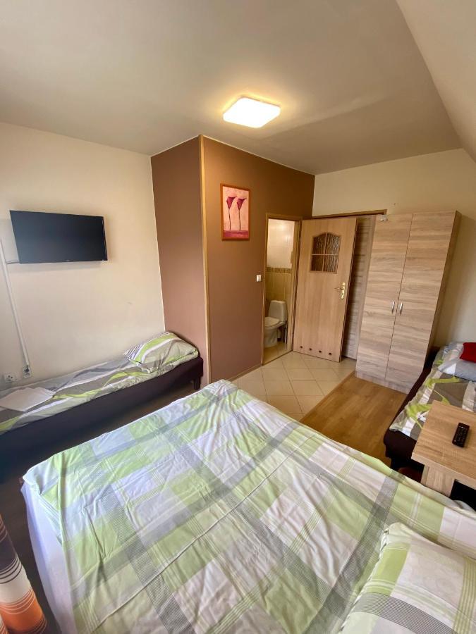 Bed and Breakfast Osrodek Wczasowo-Kolonijny Gron Biały Dunajec Esterno foto