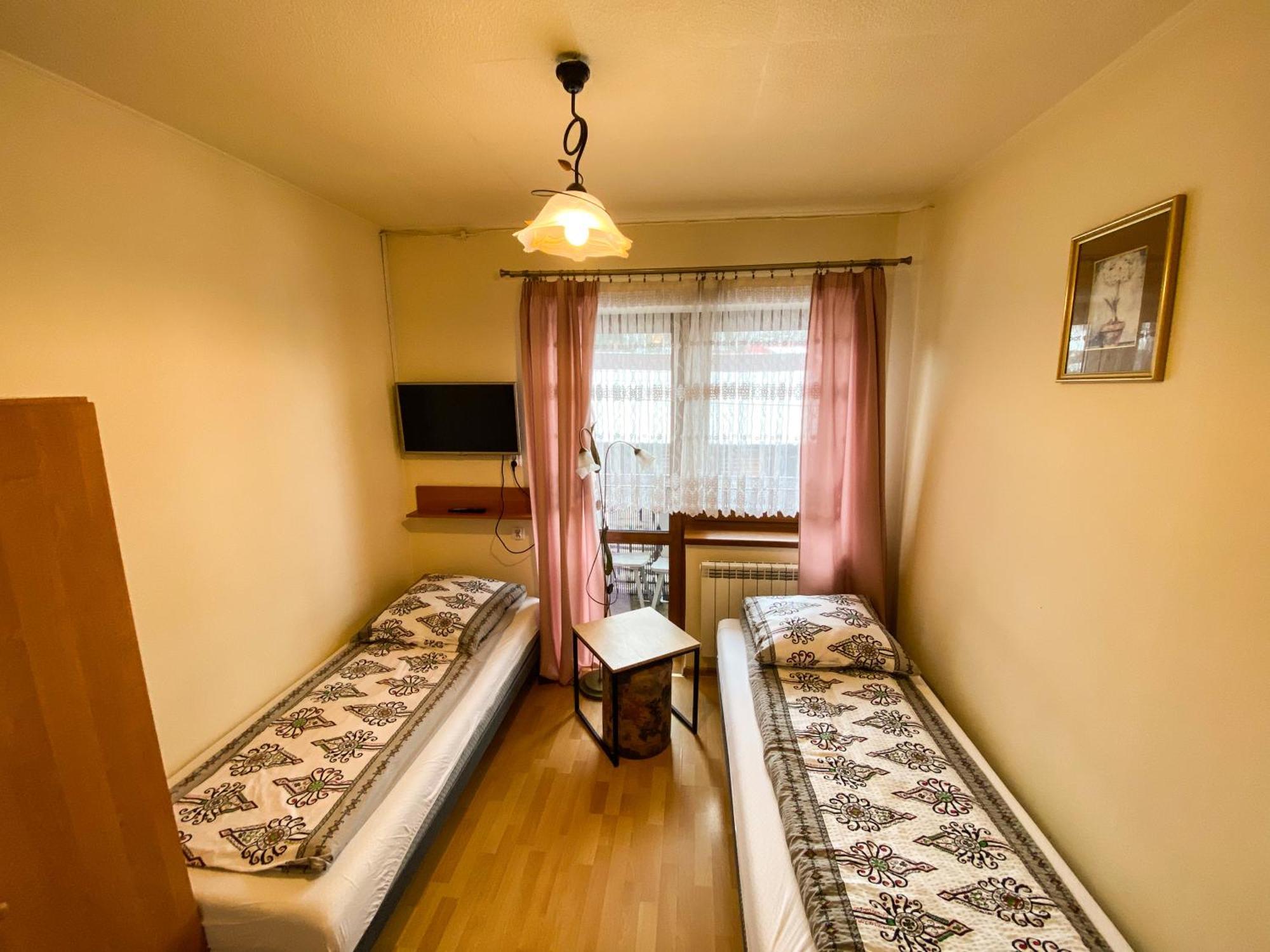 Bed and Breakfast Osrodek Wczasowo-Kolonijny Gron Biały Dunajec Esterno foto